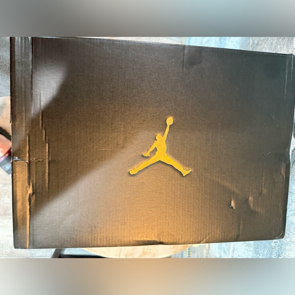 Nike Air Jordan 1 Mid Black Gym Red Size 10.5 - Picture 10 of 11